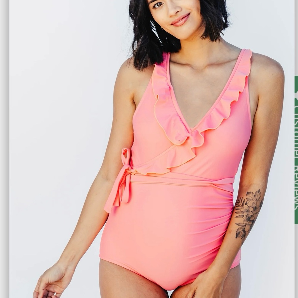 Jessica Rey pink melon swim one piece small